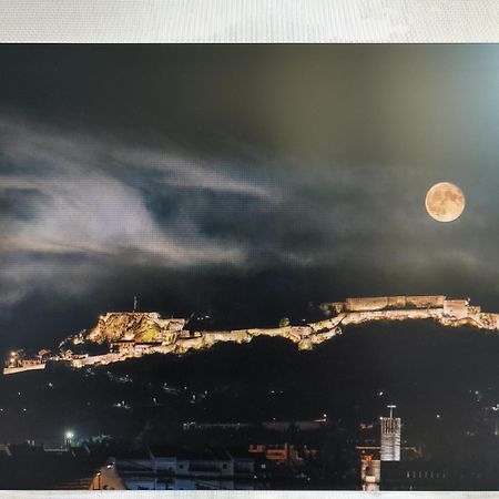 Appartamento Piccolo Knin Esterno foto